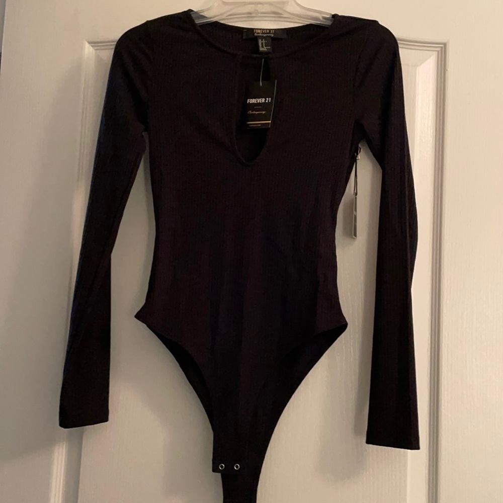 Long sleeve body suit